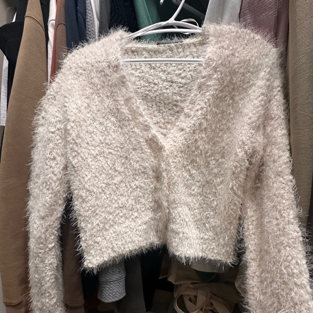 Cozy white ZARA sweater